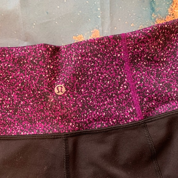 Lululemon athletic pants. - Picture 11 of 12